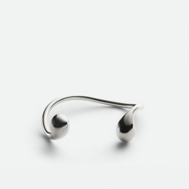 보테가베네타 남/녀 골드 팔찌 - Bottega veneta Unisex Gold Bangle 