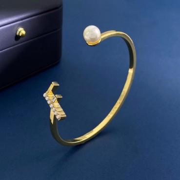 펜디 여성 골드 팔찌 - Fendi Womens Gold Bangle 