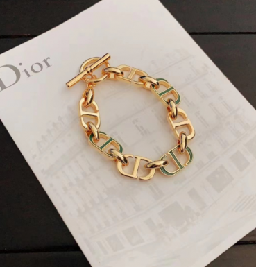 Dior 2023 Ladies Bangle - 디올 2023 여성용 팔찌 ACC0270.(옐로우골드)