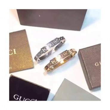 Gucci hearts WHITE Gold,YELLOW Gold  Bangle  -구찌  여성용 팔지18k 도금 화이트 골드,옐로우 골드 팔찌 guc0008.