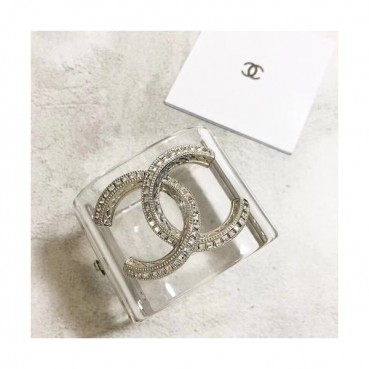 CHANEL White  Gold Bangle  - 샤넬 여성용 팔지18k 도금 화이트 골드