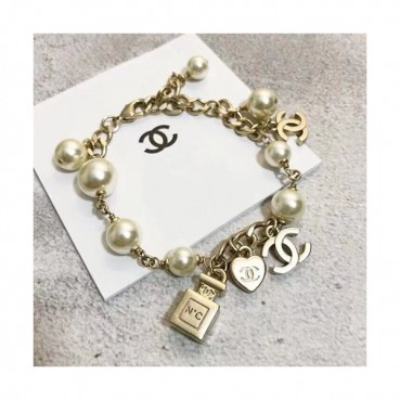 CHANEL Yellow Gold Bangle  - 샤넬 여성용 팔지18k 도금 옐로우 골드