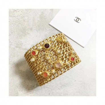 CHANEL Yellow Gold Bangle  - 샤넬 여성용 팔지18k 도금 옐로우 골드