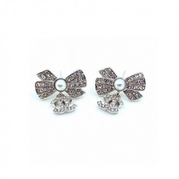 샤넬 여성  화이트 골드 이어링 - Chanel Womens White Gold Earring 