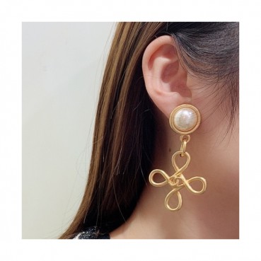 Chanel 2020 Ladies Earring  - 샤넬 2020 여성용 이어링 ACC0377.(옐로우골드)