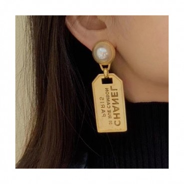Chanel 2020 Ladies Earring  - 샤넬 2020 여성용 이어링 ACC0217.(옐로우골드)