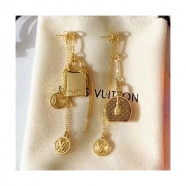 Louis Vuitton 2020 Ladies Earring  - 루이비통 2020 여성용 이어링 ACC0163.(옐로우골드)