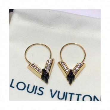 Louis Vuitton 2020 Ladies Earring  - 루이비통 2020 여성용 이어링 ACC0114.(옐로우골드)