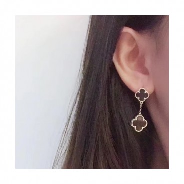 Van Cleef & Arpels  2020 Ladies Earring - 반클리프 앤아펠 2020 여성용 이어링 ,ACC0103.(블랙)