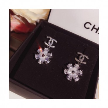 Chanel   earring   - 샤넬 18K도금  이어링 cha0090.컬러(화이트 골드)