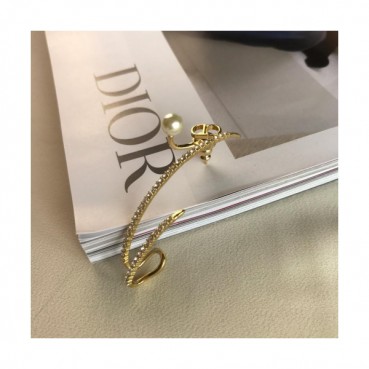 Dior  Yellow Gold  Earring - 디올  여성용 18k도금 옐로우 골드 귀걸이dio0029.