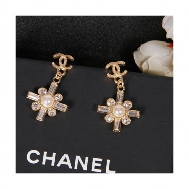 Chanel   earring   - 샤넬 18K도금  이어링 cha0056.컬러(옐로우 골드)