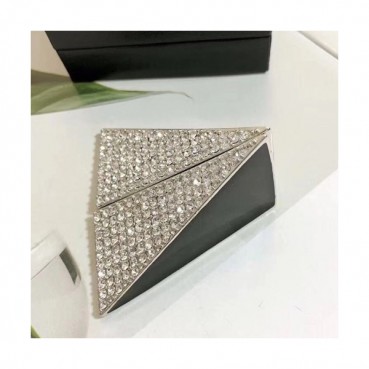 YSL  White  Gold   Earring - 입생로랑  여성용 18k도금 화이트 골드 귀걸이