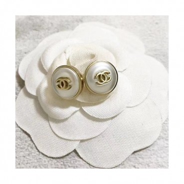 CHANEL  Yellow Gold  Earring - 샤넬  여성용 18k도금 옐로우 골드 귀걸이