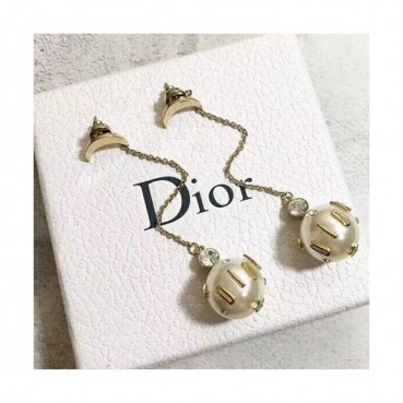 Dior  Yellow Gold  Earring - 디올  여성용 18k도금 옐로우 골드 귀걸이