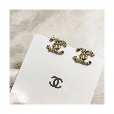 CHANEL  White Gold  Earring - 샤넬  여성용 18k도금 화이트 골드 귀걸이