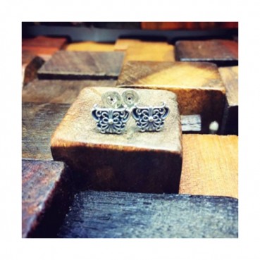 Chrome Hearts  Silver earring - 크롬하츠 스텔링 실버 귀걸이 CR002