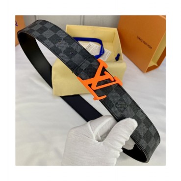 Louis Vuitton 2021 Men's Leather Belt,4.0cm,LOUBT0234 - 루이비통 2021 남성용 레더 벨트,4.0cm,블랙