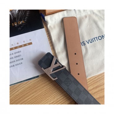 Louis Vuitton 2021 Men's Leather Belt,4.0cm,LOUBT0192 - 루이비통 2021 남성용 레더 벨트,4.0cm,블랙
