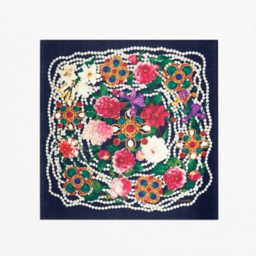 샤넬 여성 까멜리아 스퀘어 스카프 - Chanel Womens Camellia Square Scarf 