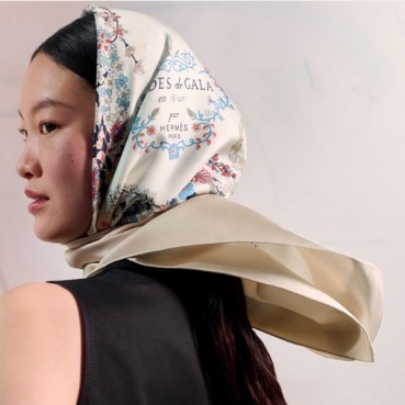 에르메스 여성 실크 스카프 - Hermes Womens Silk Scarf 