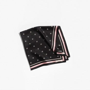 샤넬 여성 코코 스카프 - Chanel Womens Coco Scarf 