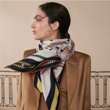 에르메스 여성 실크 스카프 - Hermes Womens Silk Scarf 