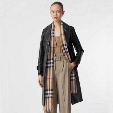 버버리 여성 베이지 머플러 - Burberry Womens Beige Muffler 