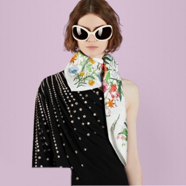 구찌 여성 화이트 스카프 - Gucci Womens White Scarf 