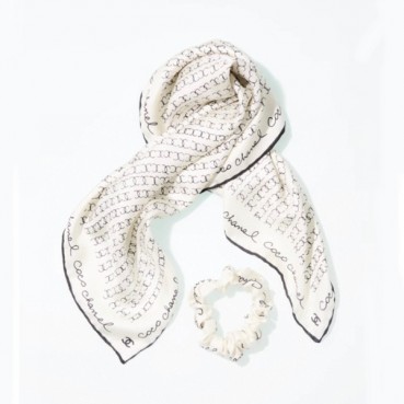 샤넬 여성 화이트 스카프 - Chanel Womens White Scarf 