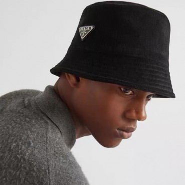 프라다 남/녀 블랙 벙거지 - Prada Unisex Black Headgear 