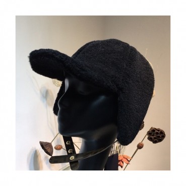 Fendi 2019 Ladies Lambs Wool Cap - 펜디 2019 여성용 램스울 모자 FENM0002, 블랙