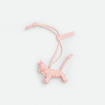 보테가 베네타 남/녀 인트레치오 키링 고양이 라임스톤 - Bottega veneta Unisex Intrecchio Keychain Cat Limestone Bag Charm 