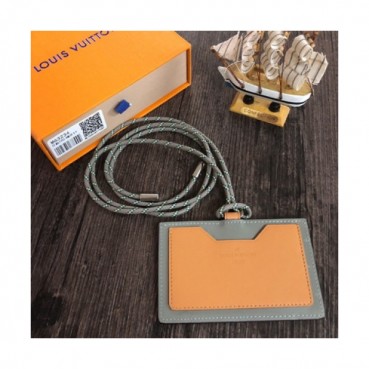 LouisVuitton bag charm-루이비통 코스모스 ID 카드 홀더 Lou0003