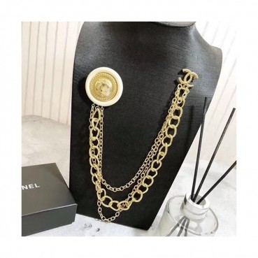 CHANEL  Yellow Gold  Brooch - 샤넬  여성용 18k도금 옐로우 골드 브로치