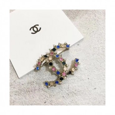 CHANEL White Gold  Brooch - 샤넬  여성용 18k도금 화이트 골드 브로치