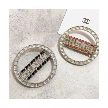 CHANEL White Gold  Brooch - 샤넬  여성용 18k도금 화이트 골드 브로치  2색 (레드,블랙)
