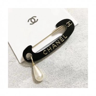 CHANEL  Yellow Gold  Brooch - 샤넬  여성용 18k도금 옐로우 골드 브로치