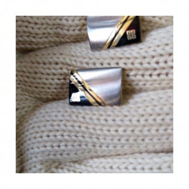 GIVENCHY   MENS  YELLOW  GOLD   CUFFS -  지방시  남성용  18k도금 옐로우  골드 커프스 단추