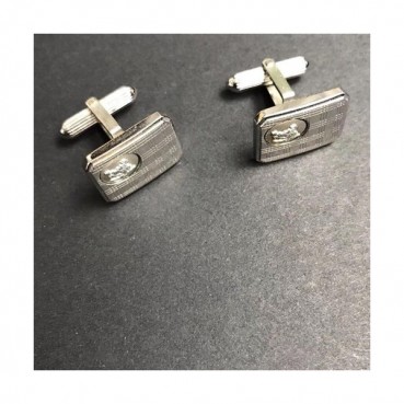 BURBERRY  MENS WHITE GOLD  CUFFS - 버버리  남성용 18k도금 화이트 골드 커프스 단추