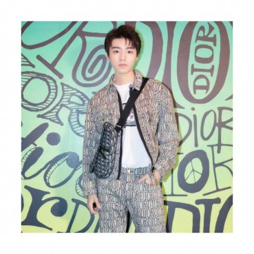[디올]Dior 2020 Mens Logo Modern Casual Cashmere Jackes - 디올 2020 남성 로고 모던 캐쥬얼 캐시미어 자켓 Dio0477x.Size(s 