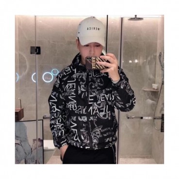 Versace 2019 Mens Medusa Patch Logo Casual Hood Jacket - 베르사체 남성 메두사 패치로고 캐쥬얼 후드자켓 VERJK0031.Size(m