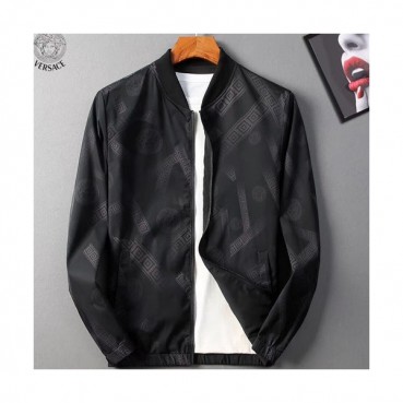 Versace 2019 Mens Medusa Patch Logo Casual Hood Jacket - 베르사체 남성 메두사 패치로고 캐쥬얼 후드자켓 VERJK0030.Size(m