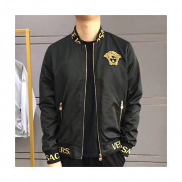 Versace 2019 Mens Medusa Patch Logo Casual Hood Jacket - 베르사체 남성 메두사 패치로고 캐쥬얼 후드자켓 VERJK0029.Size(m