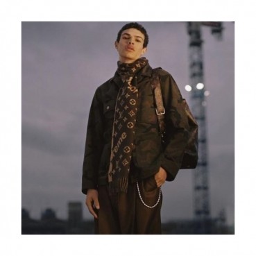 Louis Vuitton x Supreme 2019 Mens Camo Denim Jacket - 루이비통 x 슈프림 카모 데님 자켓 Lou0833x.Size(m 