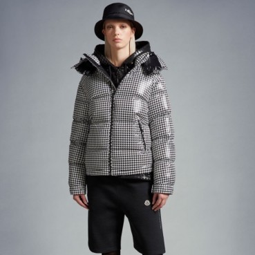몽클레어 남/녀 덕다운 블랙 패딩 - Moncler Unisex Black Padding 