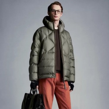 몽클레어 남성 구스다운 카키 패딩 - Moncler Mens Khaki Padding 