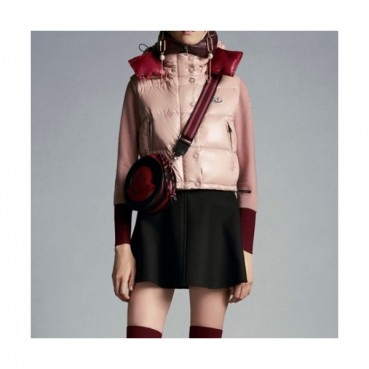 Moncler  Womens Patch Logo Modern Duck Down Padding Vest Pink - 몽클레어 2021 여성 패치 로고 모던 덕다운 패딩 조끼 Moc02349x Size(1 