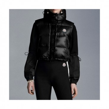 Moncler  Womens Patch Logo Modern Duck Down Padding Vest Black - 몽클레어 2021 여성 패치 로고 모던 덕다운 패딩 조끼 Moc02239x Size(0 