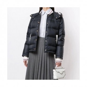 Thom Browne 2022 Womens Classic Down Padding - 톰브라운 2022 여성 클래식 다운 패딩 Tho01146x.Size(s 